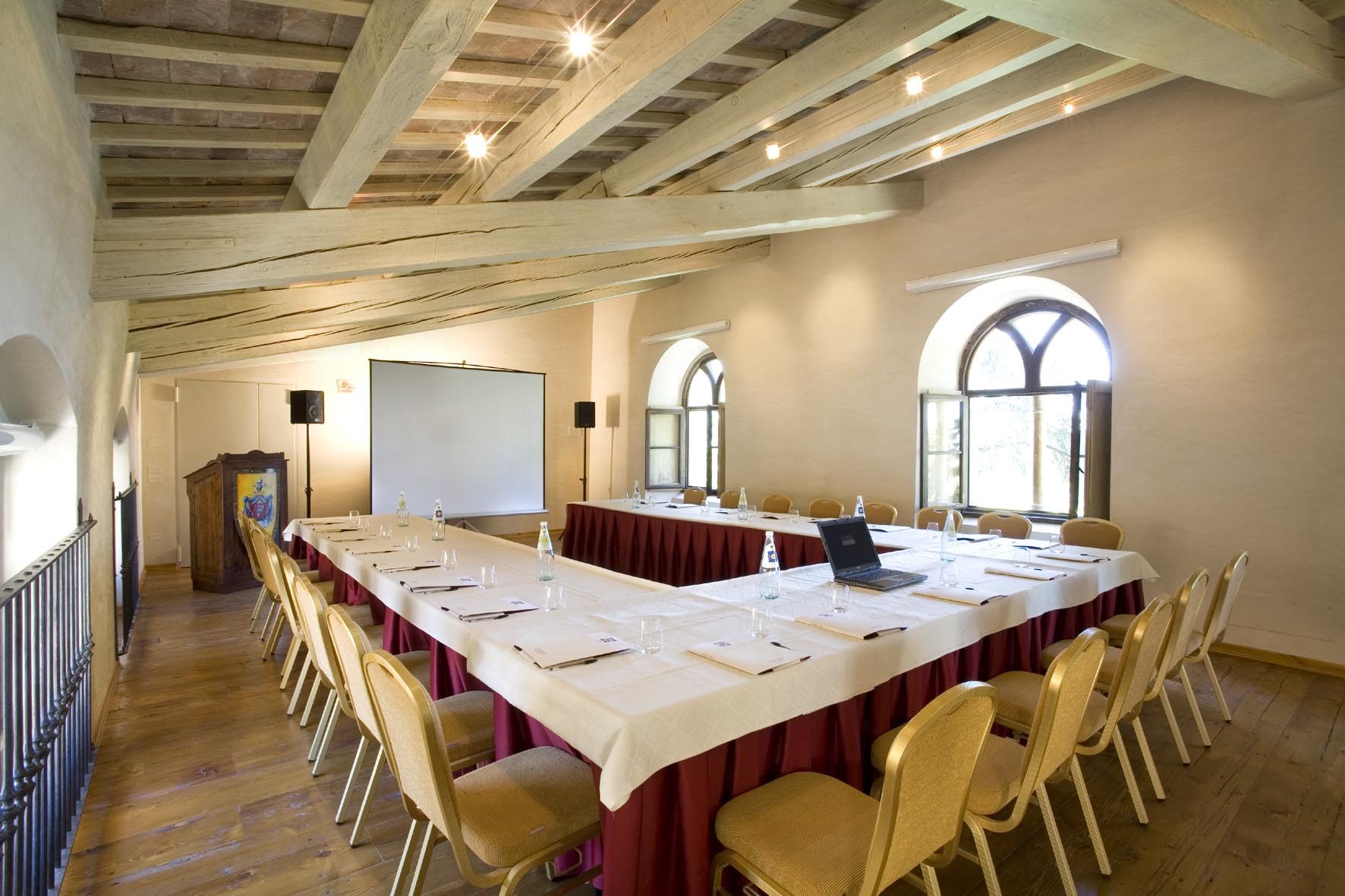 Relais Castello Bevilacqua Meeting & Congress